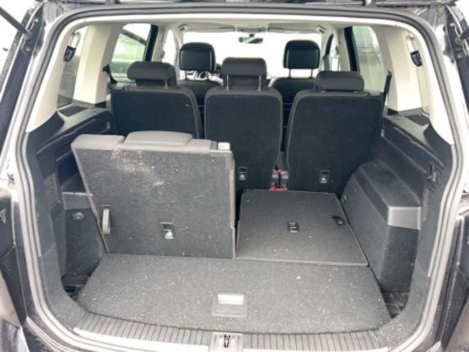 VOLKSWAGEN TOURAN 2019