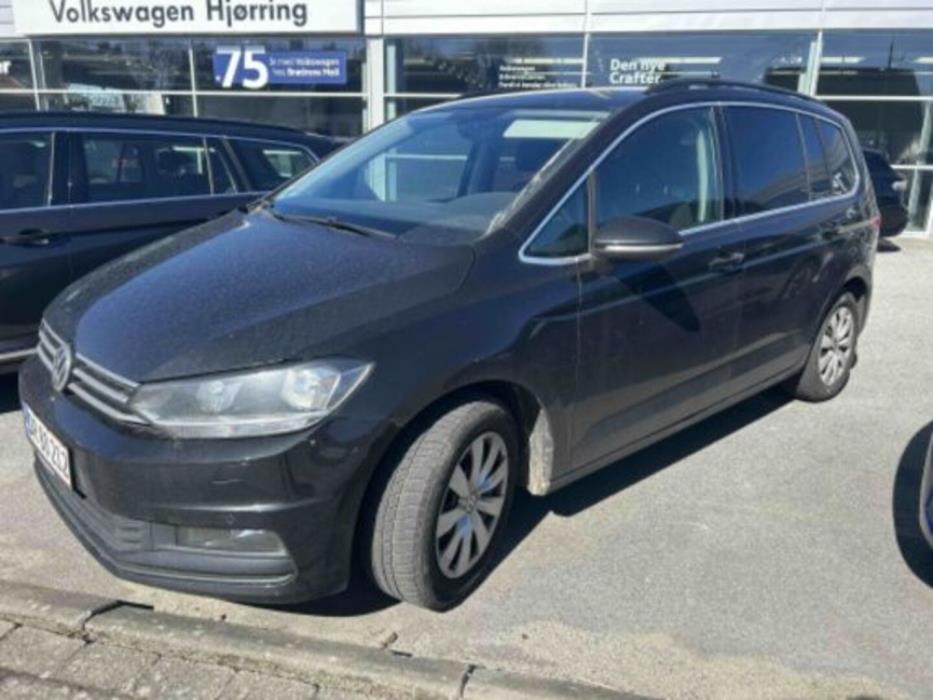 VOLKSWAGEN TOURAN 2019
