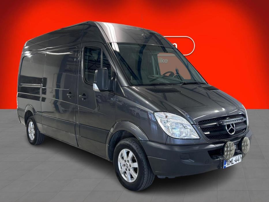 MERCEDES-BENZ Sprinter 2011