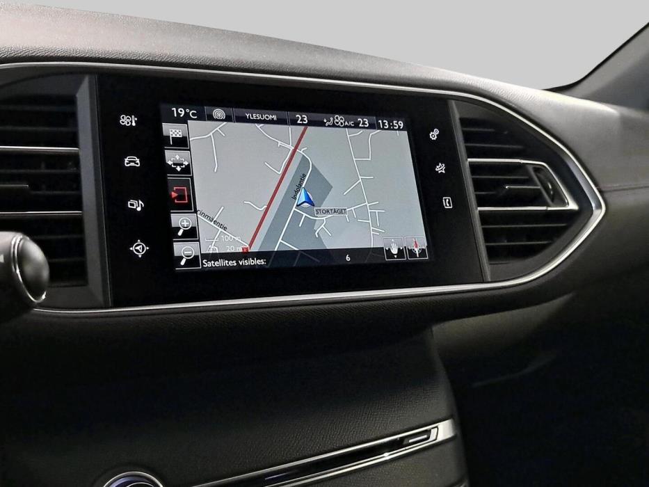 PEUGEOT 308 2016