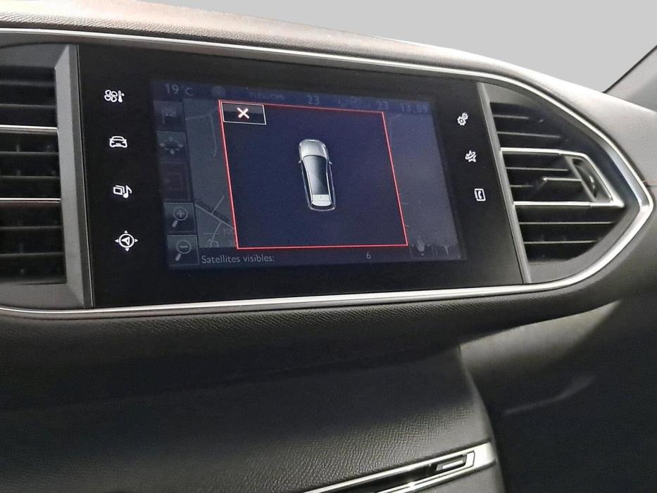 PEUGEOT 308 2016