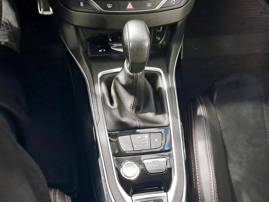 PEUGEOT 308 2016