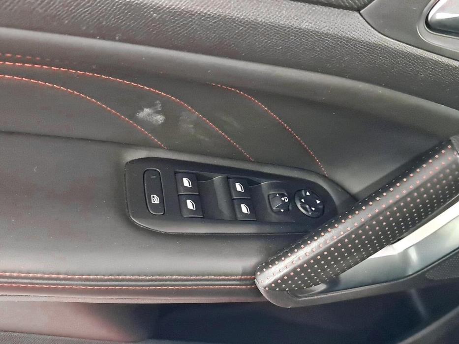 PEUGEOT 308 2016