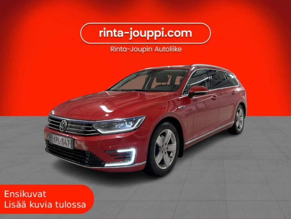 VOLKSWAGEN Passat 2018