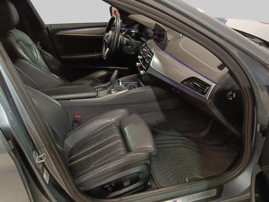 BMW 530 2019
