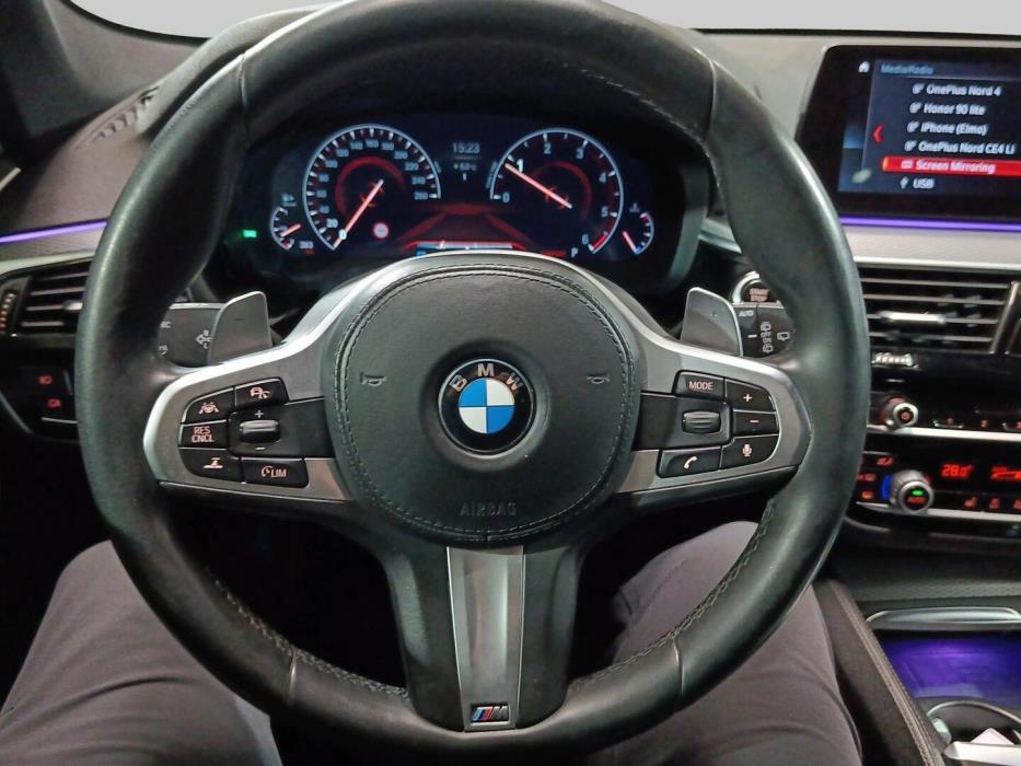 BMW 530 2019