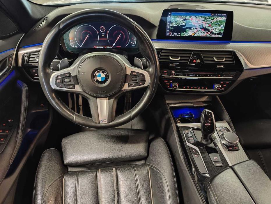 BMW 530 2019