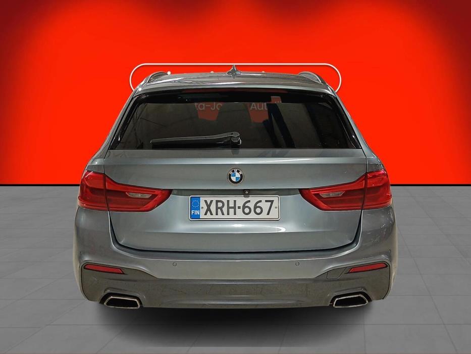 BMW 530 2019
