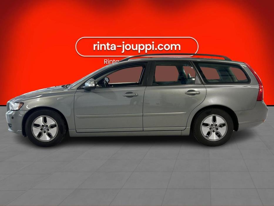 VOLVO V50 2011
