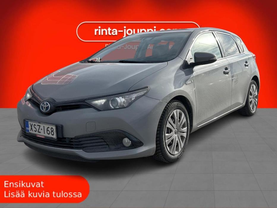 TOYOTA AURIS 2018