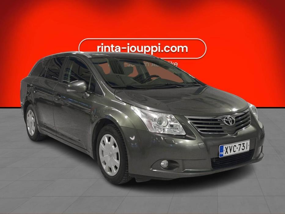 TOYOTA Avensis 2010