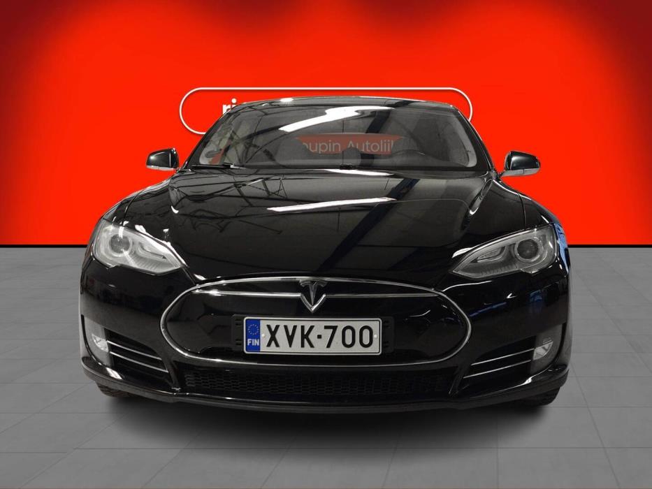 TESLA MODEL S 2014