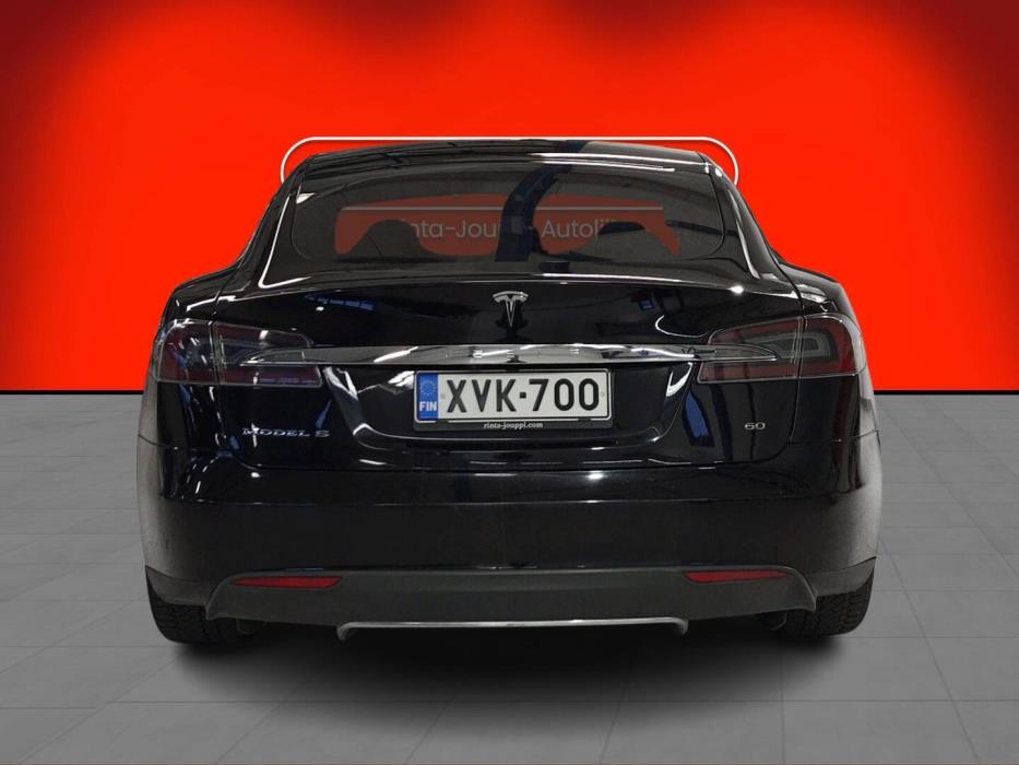 TESLA MODEL S 2014