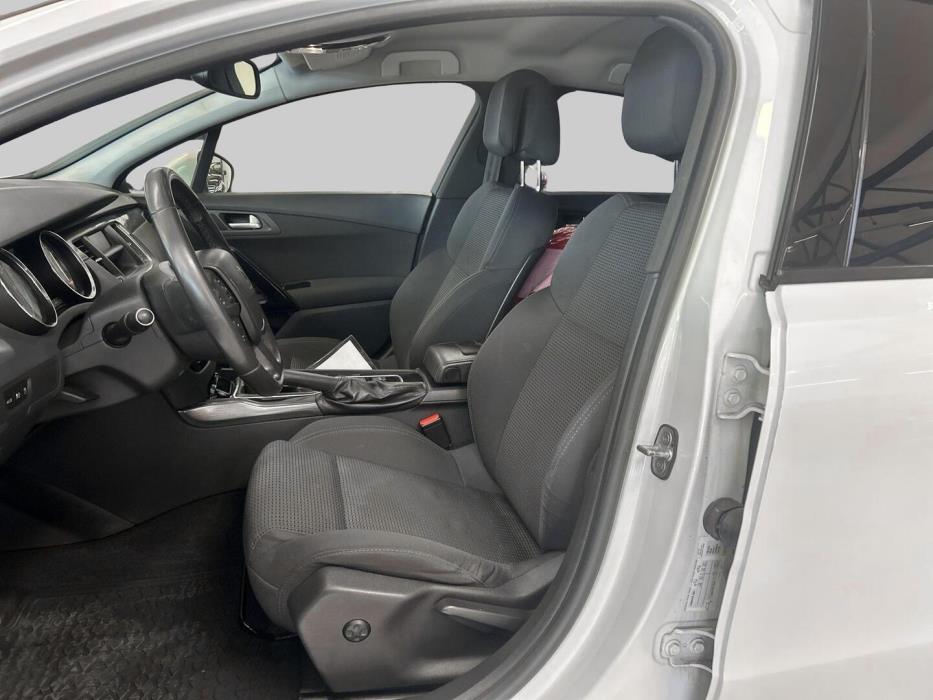 PEUGEOT 508 2013