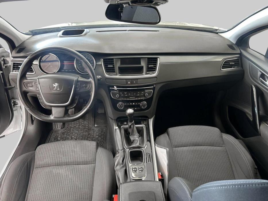 PEUGEOT 508 2013