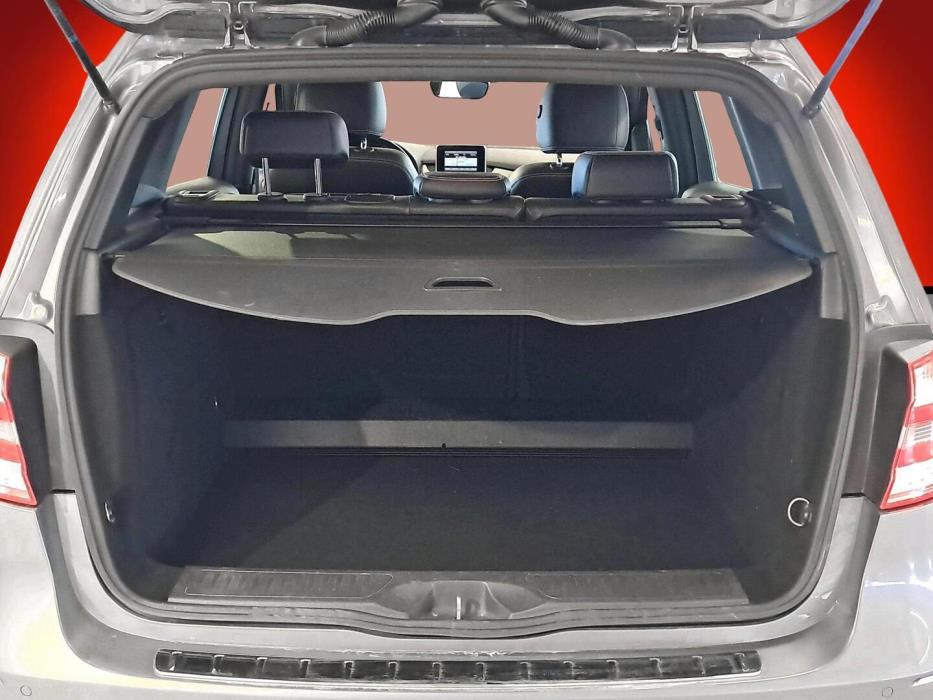 MERCEDES-BENZ B 2013