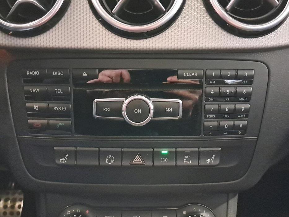 MERCEDES-BENZ B 2013