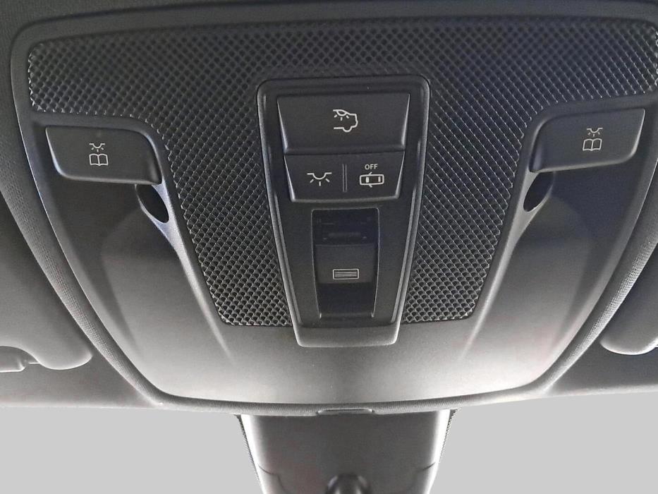 MERCEDES-BENZ B 2013