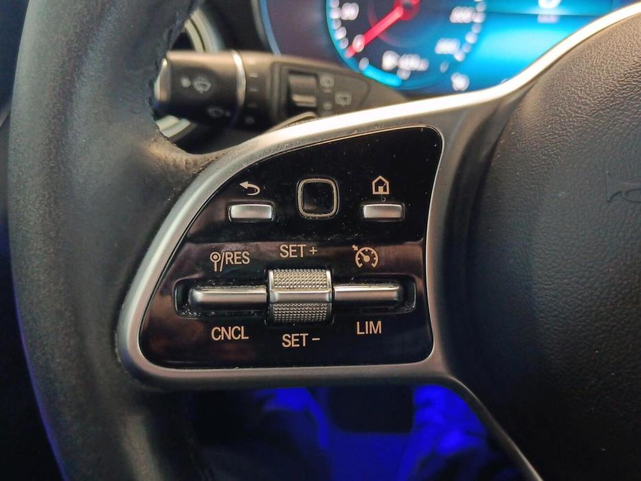 MERCEDES-BENZ GLC 2021