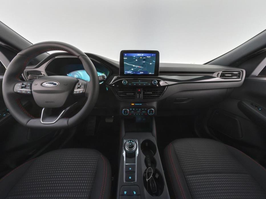 FORD KUGA 2023