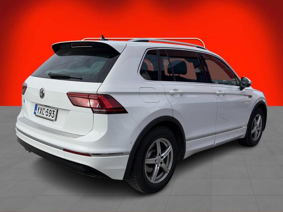 VOLKSWAGEN Tiguan 2020