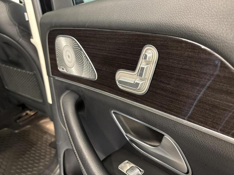 MERCEDES-BENZ GLS 2020