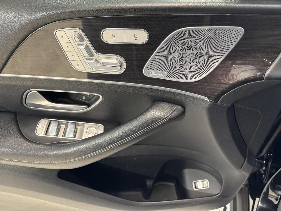 MERCEDES-BENZ GLS 2020