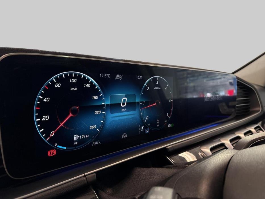 MERCEDES-BENZ GLS 2020
