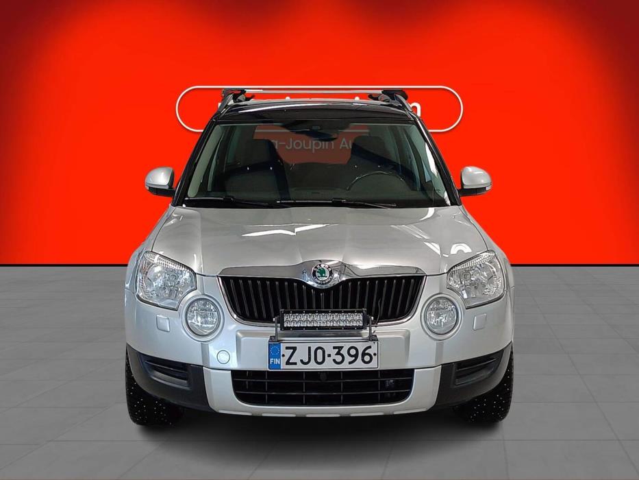 SKODA Yeti 2012
