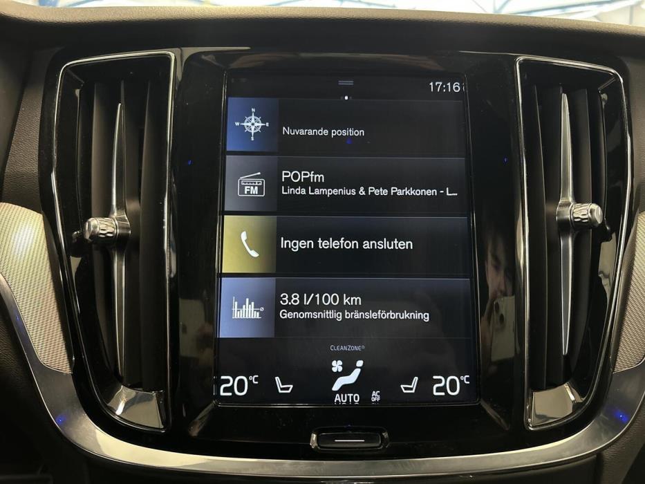 VOLVO V60 2020