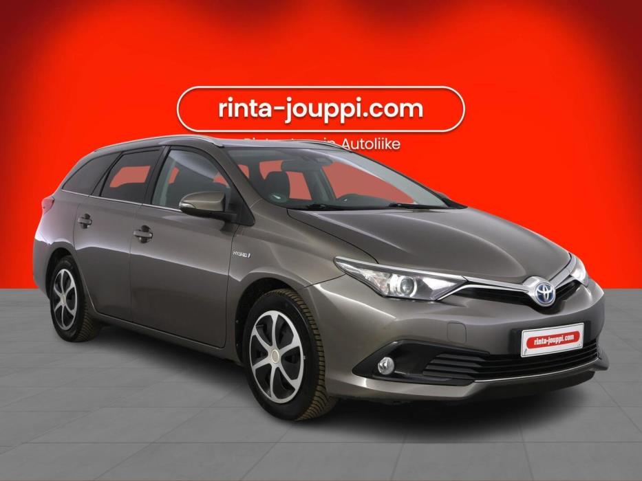 TOYOTA AURIS 2018