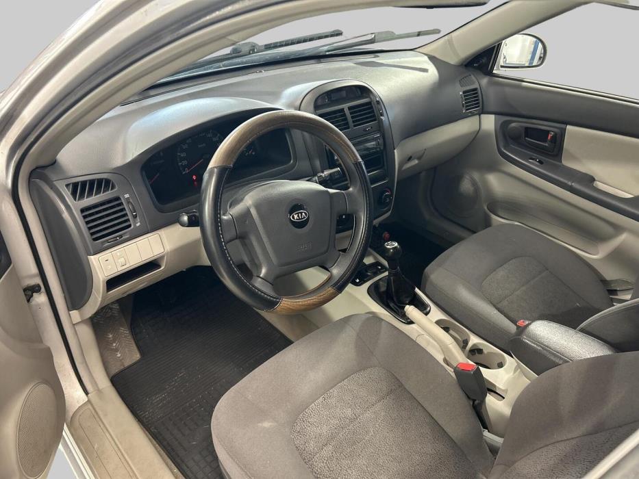 KIA Cerato 2006