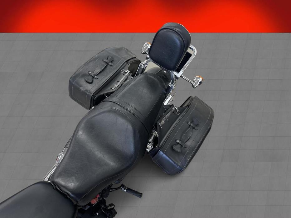 HARLEY-DAVIDSON SPORTSTER 2013