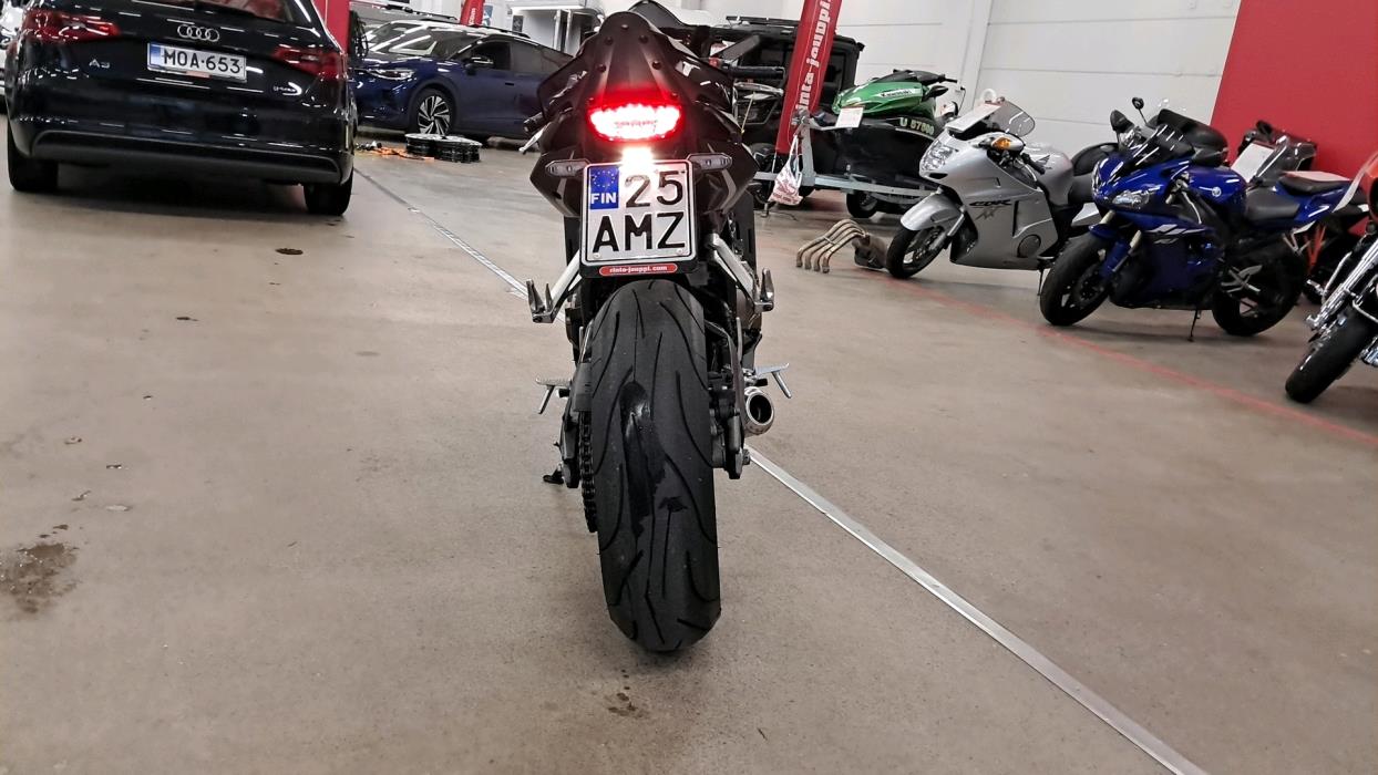 HONDA CBR 2021