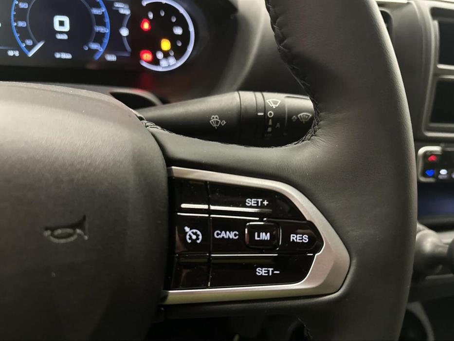 PÖSSL ROADCRUISER 2025