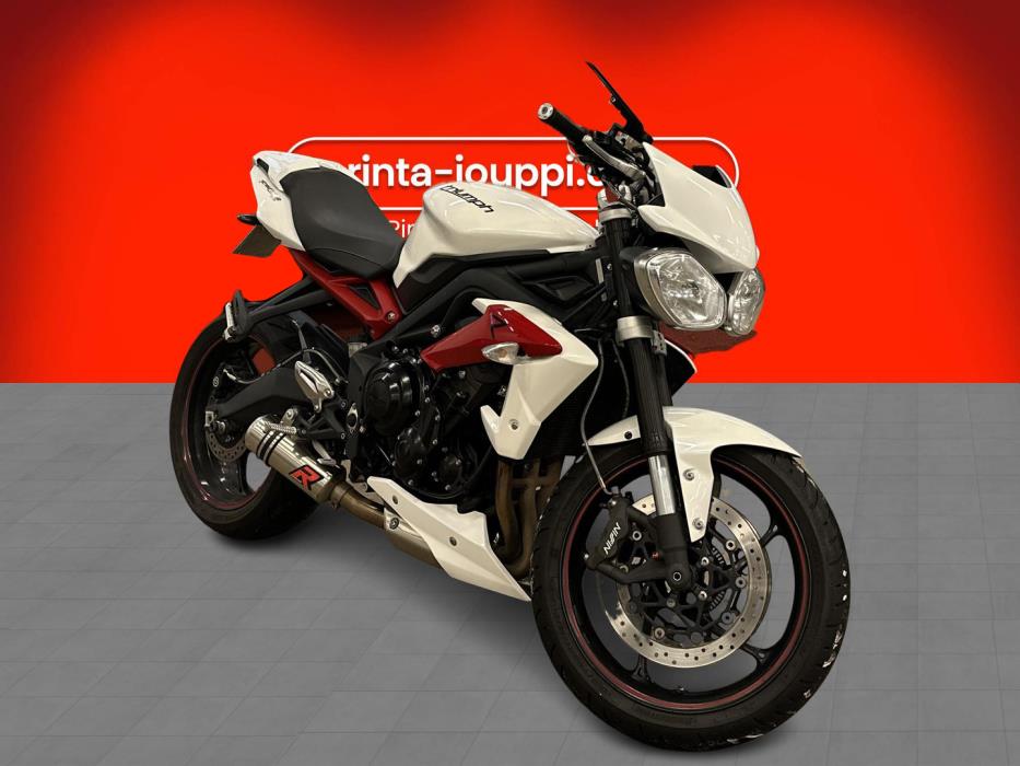 TRIUMPH STREET TRIPLE 2015