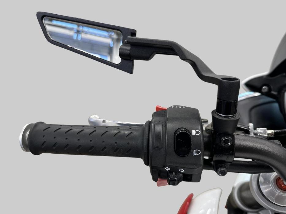 TRIUMPH STREET TRIPLE 2015