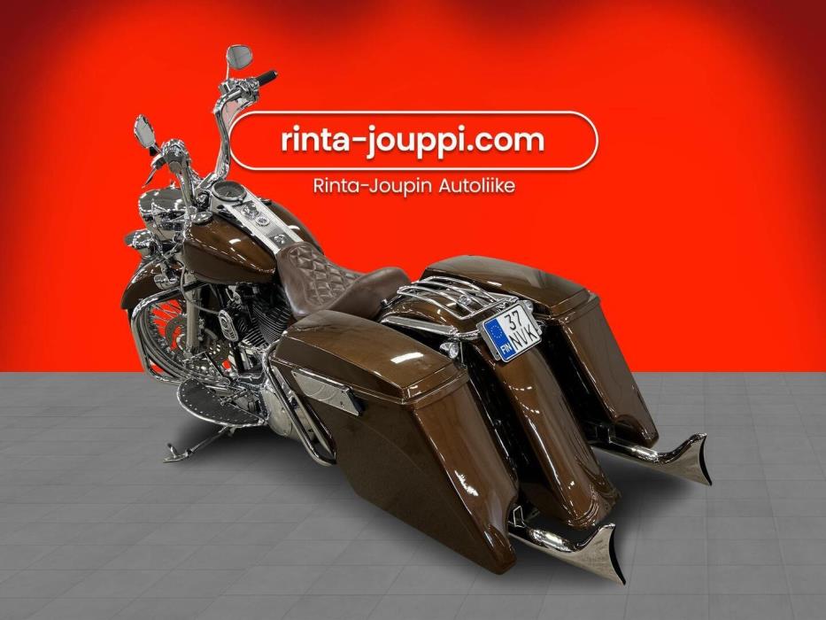 HARLEY-DAVIDSON TOURING 2005