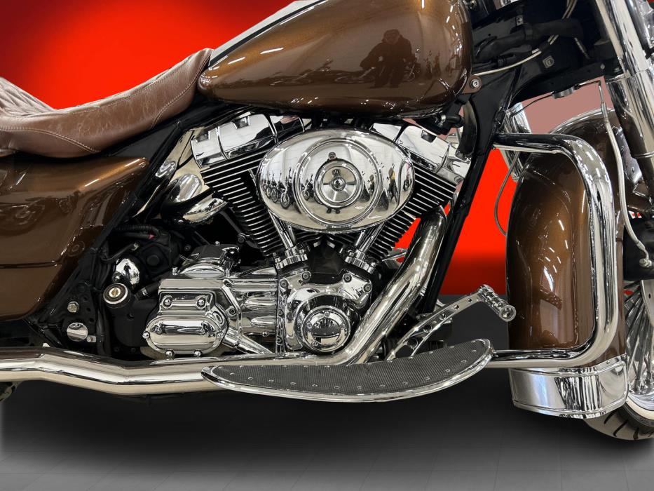 HARLEY-DAVIDSON TOURING 2005