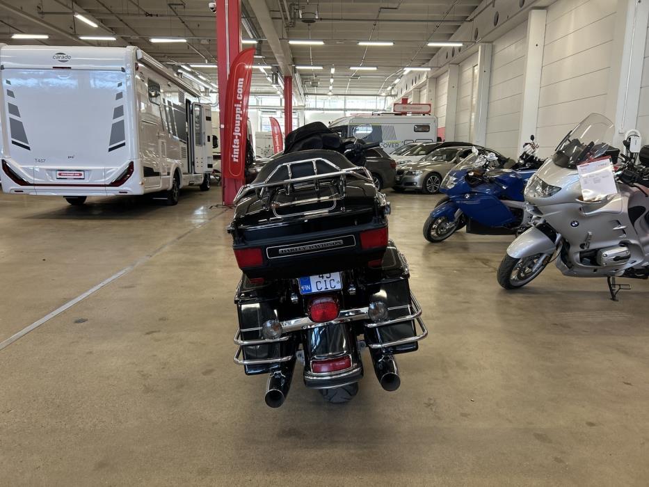 HARLEY-DAVIDSON TOURING 2009