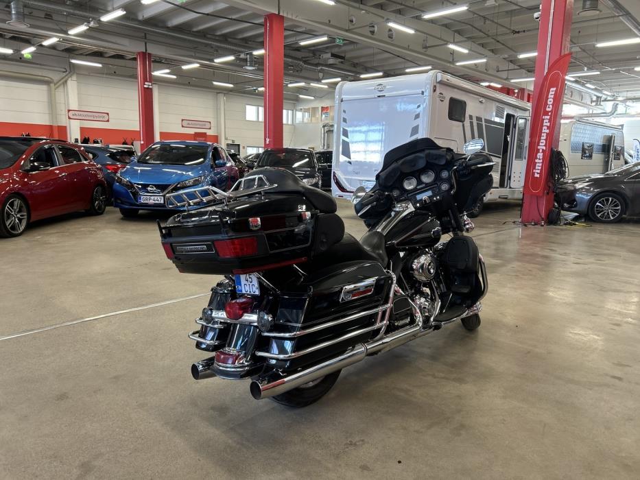 HARLEY-DAVIDSON TOURING 2009