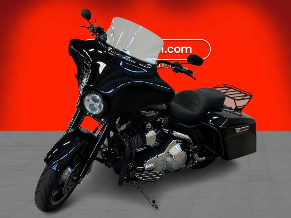 HARLEY-DAVIDSON TOURING 2006