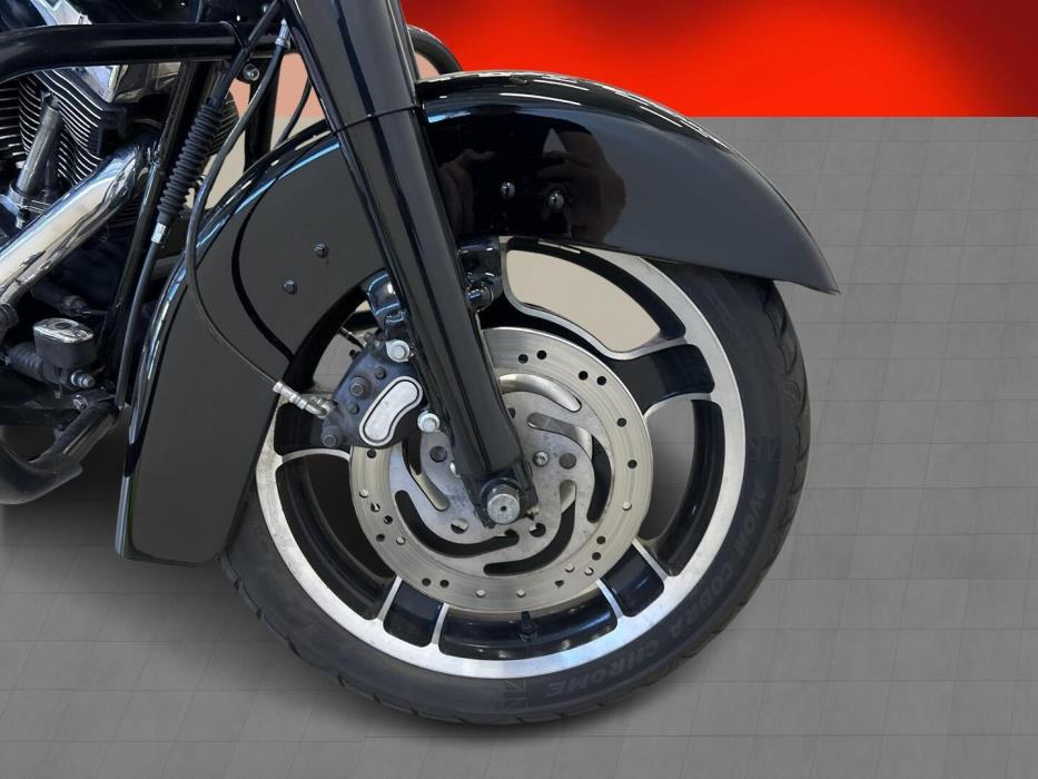 HARLEY-DAVIDSON TOURING 2006