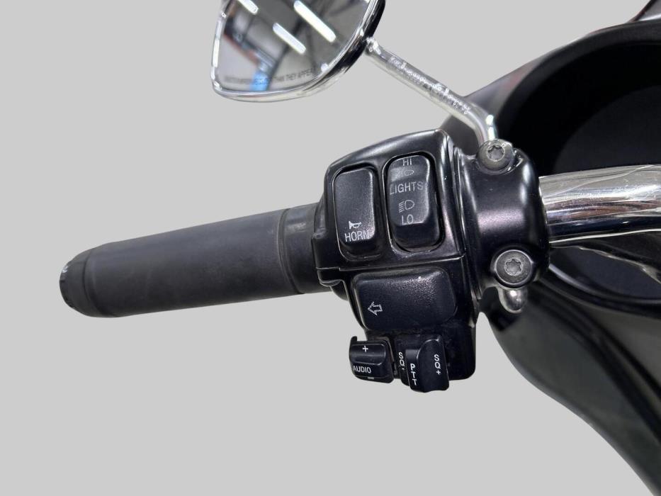 HARLEY-DAVIDSON Touring 2012
