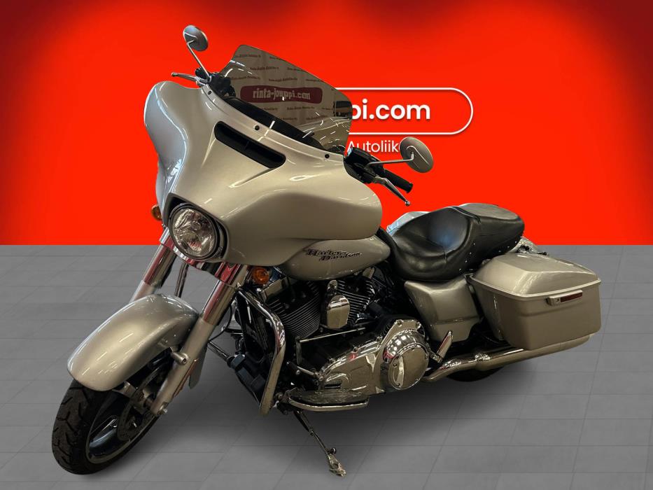 HARLEY-DAVIDSON Touring 2014