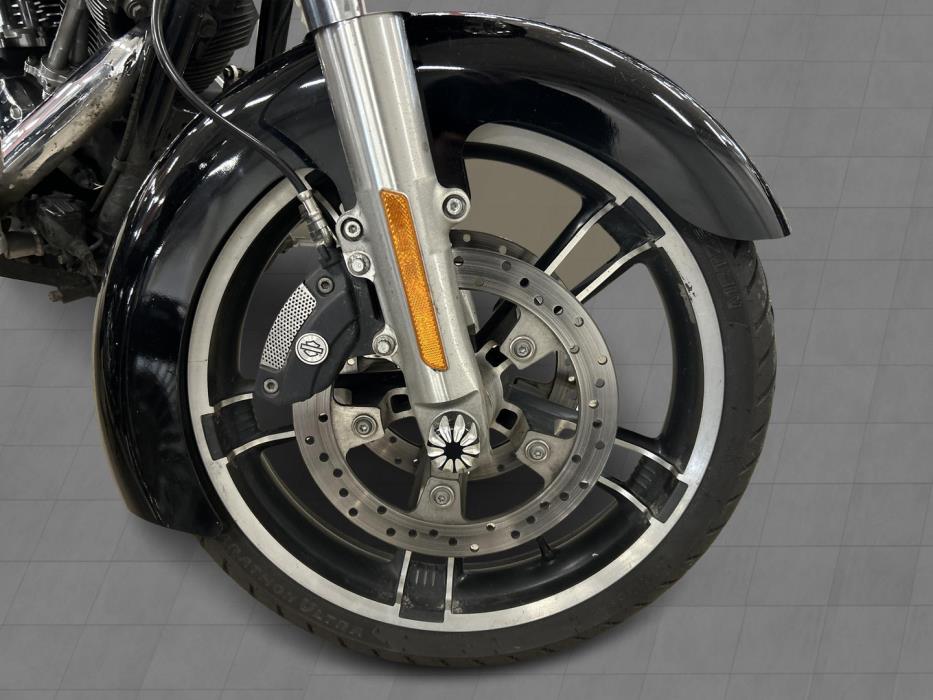 HARLEY-DAVIDSON TOURING 2014