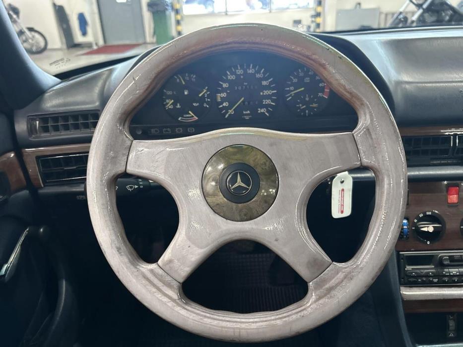 MERCEDES-BENZ S 1980