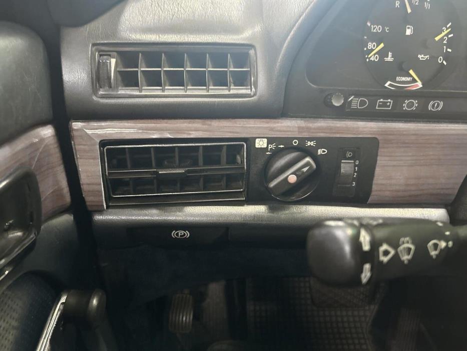 MERCEDES-BENZ S 1980
