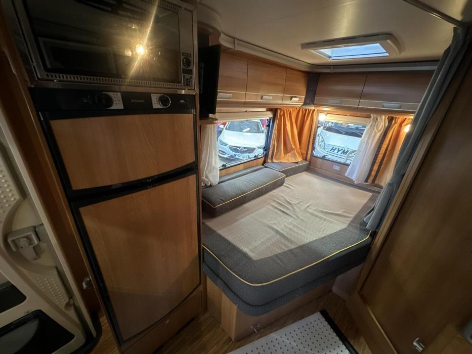 DETHLEFFS ADVANTAGE T 6501 B 2009