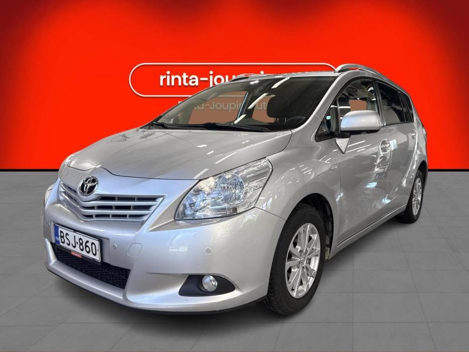 TOYOTA Verso 2012